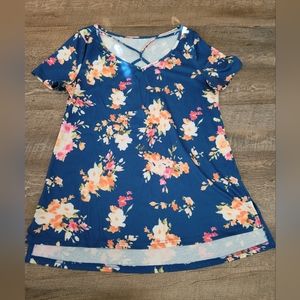 Women's size medium blue floral top